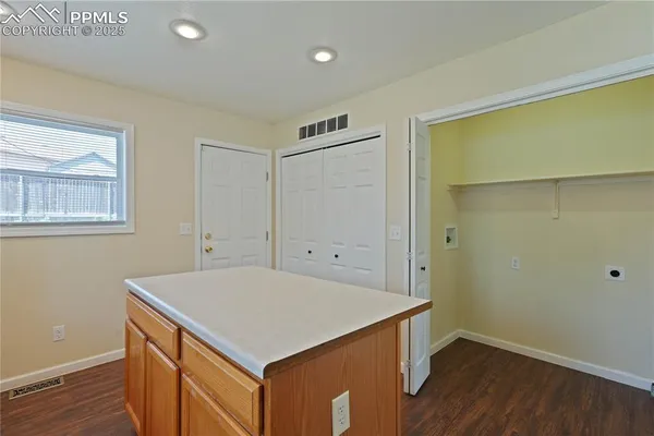 a view of utility room