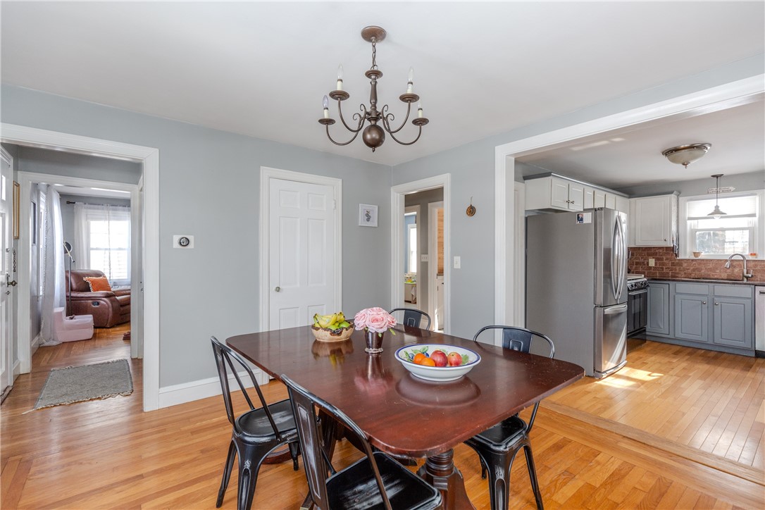 110 Mayfair Road Warwick, RI 02888 - Photo 6 of 17