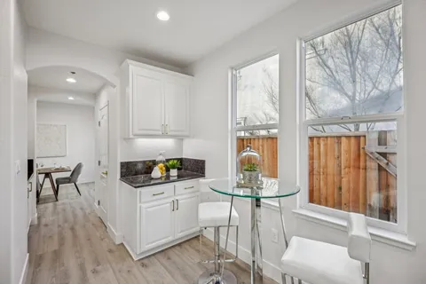 $1,549,777 | 44 Brookline Drive, Novato, CA 94949