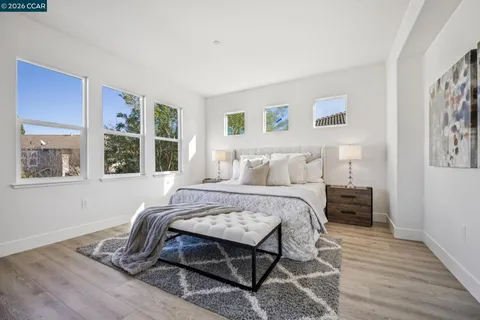 $1,549,777 | 44 Brookline Drive, Novato, CA 94949