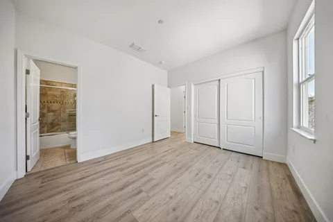 $1,549,777 | 44 Brookline Drive, Novato, CA 94949