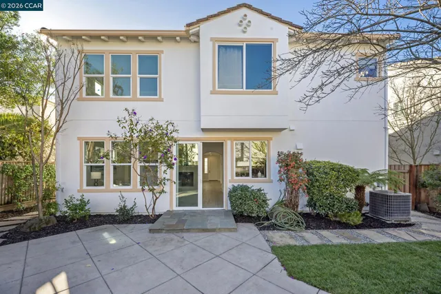 $1,549,777 | 44 Brookline Drive, Novato, CA 94949