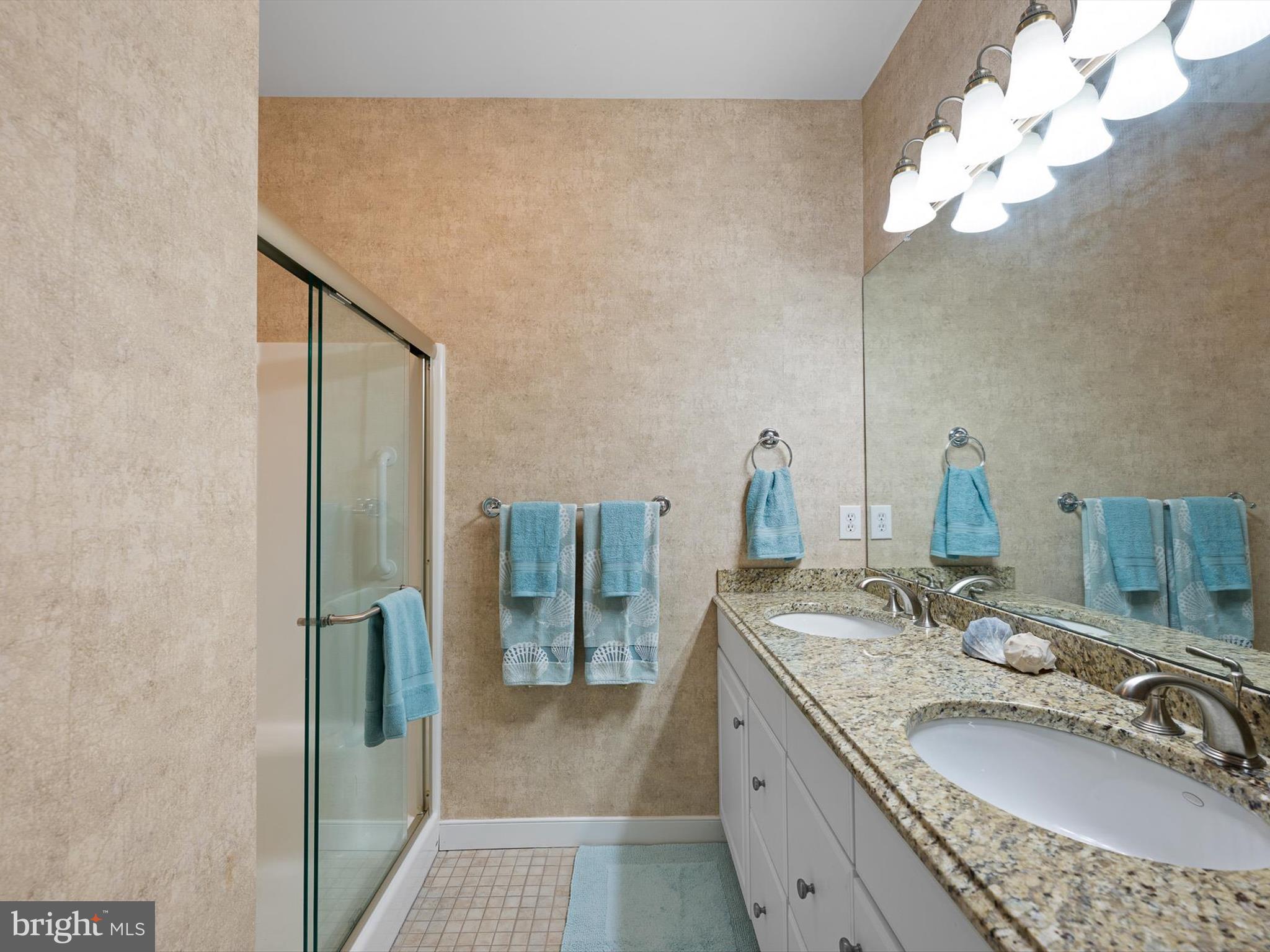 30619 Cedar Neck Road, Unit 1101 Ocean View, DE 19970 - Photo 28 of 31 Primary Bathroom