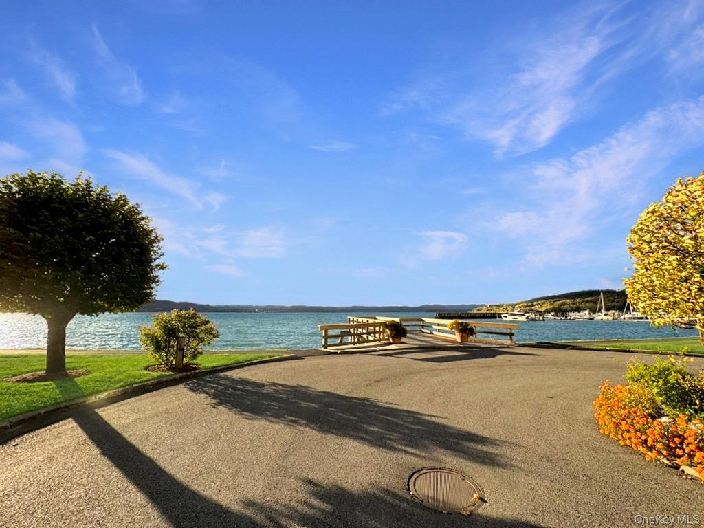 2003 Half Moon Bay Drive, Unit 2003 Croton-on-Hudson, NY 10520 - Photo 21 of 33