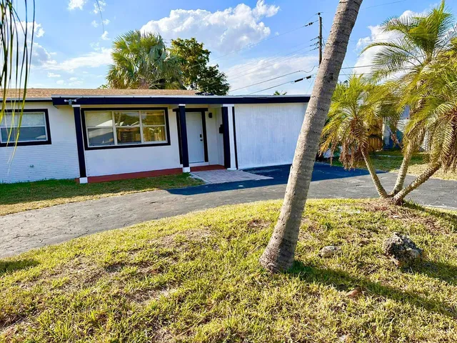 a view of outdoor space