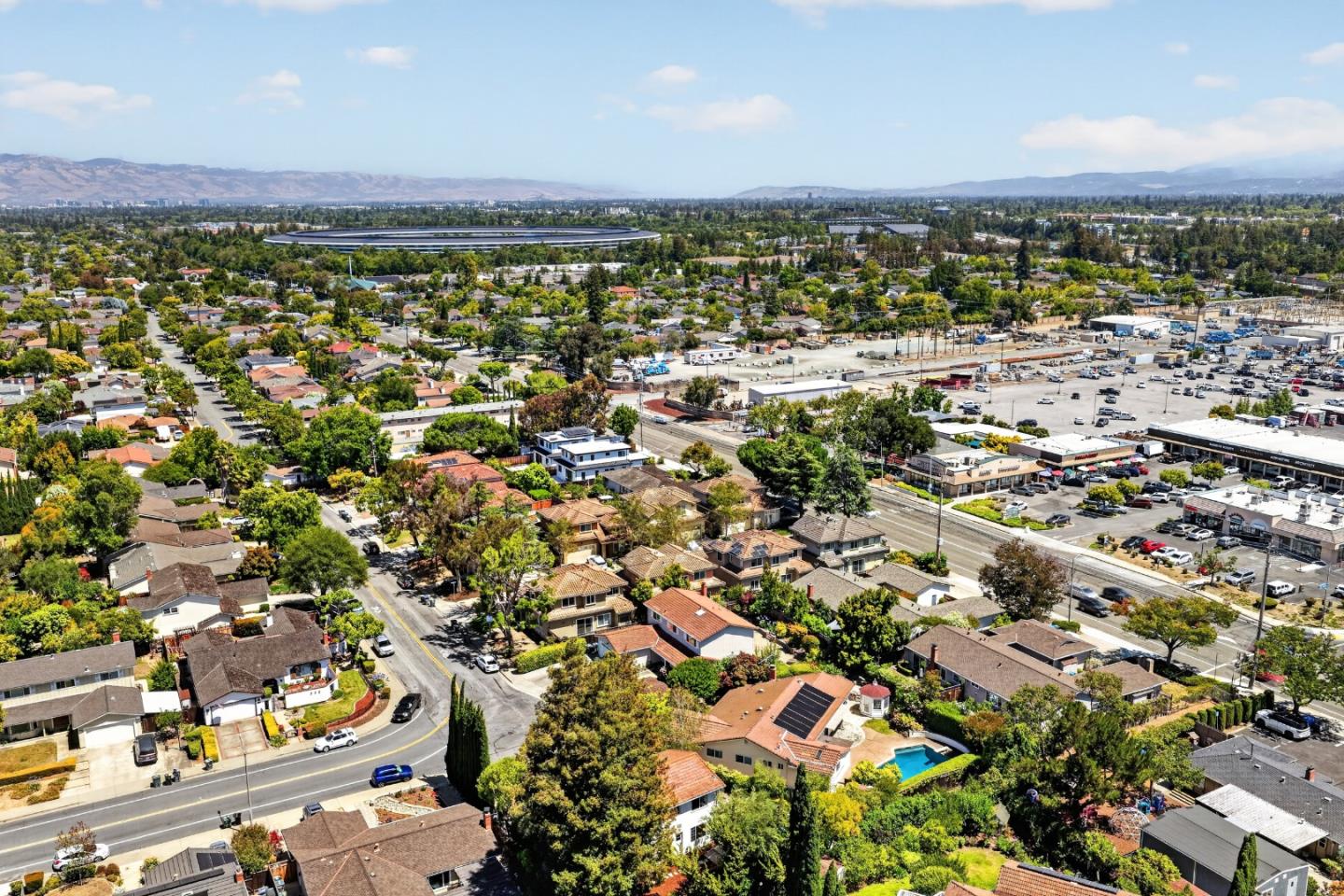 1663 Finch Way Sunnyvale, CA 94087 - Photo 81 of 87