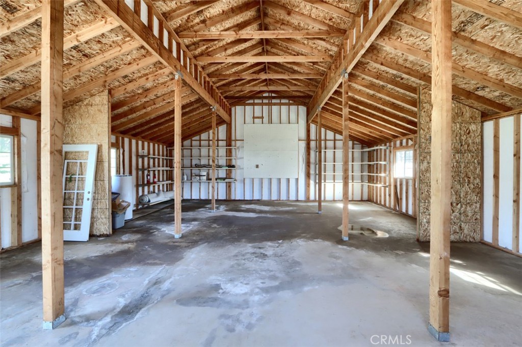 31729 Cherokee Road Coarsegold, CA 93614 - Photo 46 of 68 a view of a building with a outdoor space