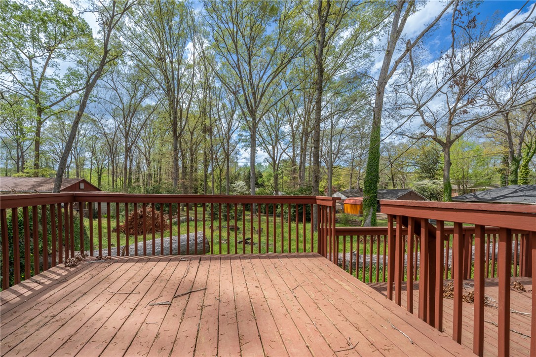 204 Clarke Stream Drive Anderson, SC 29621 - Photo 8 of 23 Gallery Image 8