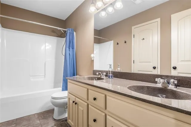 $480,000 | 2237 West Concord Drive, Olathe, KS 66061