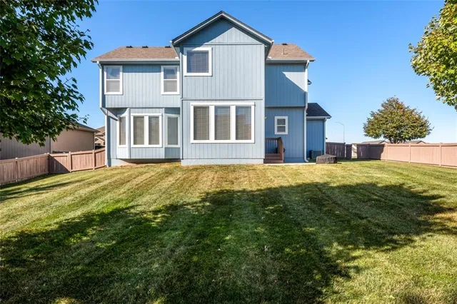 $480,000 | 2237 West Concord Drive, Olathe, KS 66061