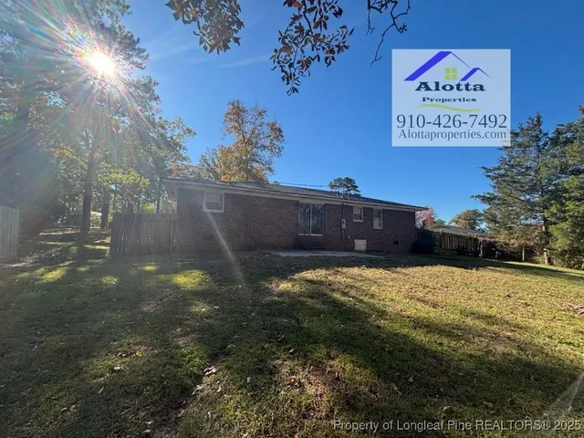 $1,390 | 271 Brewster Drive, Fayetteville, NC 28303