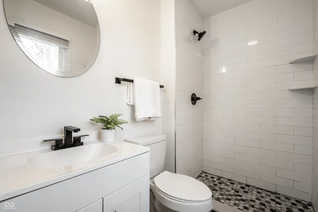 $330,000 | 1436 Alimingo Drive, Indianapolis, IN 46260