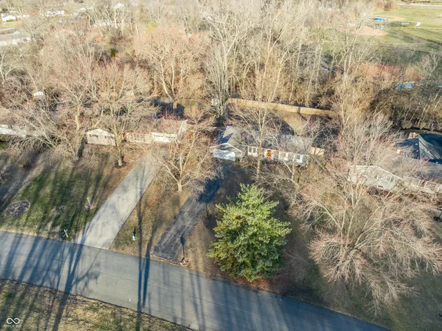 $330,000 | 1436 Alimingo Drive, Indianapolis, IN 46260