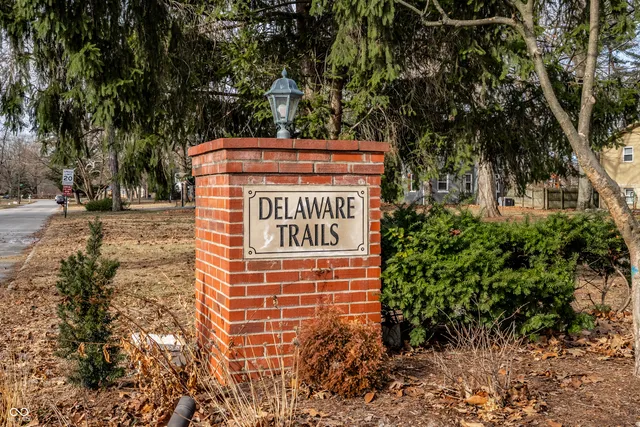 $330,000 | 1436 Alimingo Drive, Indianapolis, IN 46260