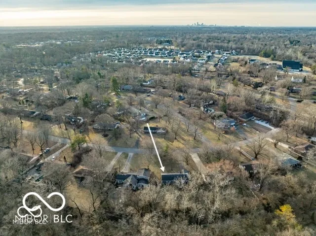 $330,000 | 1436 Alimingo Drive, Indianapolis, IN 46260