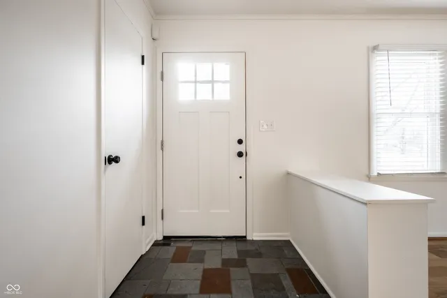 $330,000 | 1436 Alimingo Drive, Indianapolis, IN 46260