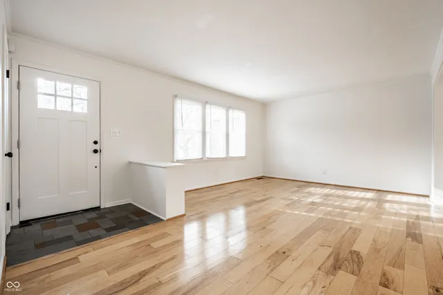 $330,000 | 1436 Alimingo Drive, Indianapolis, IN 46260