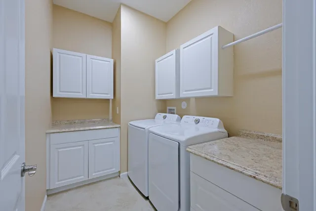 $640,000 | 8024 Southwest Marin Drive, Stuart, FL 34997