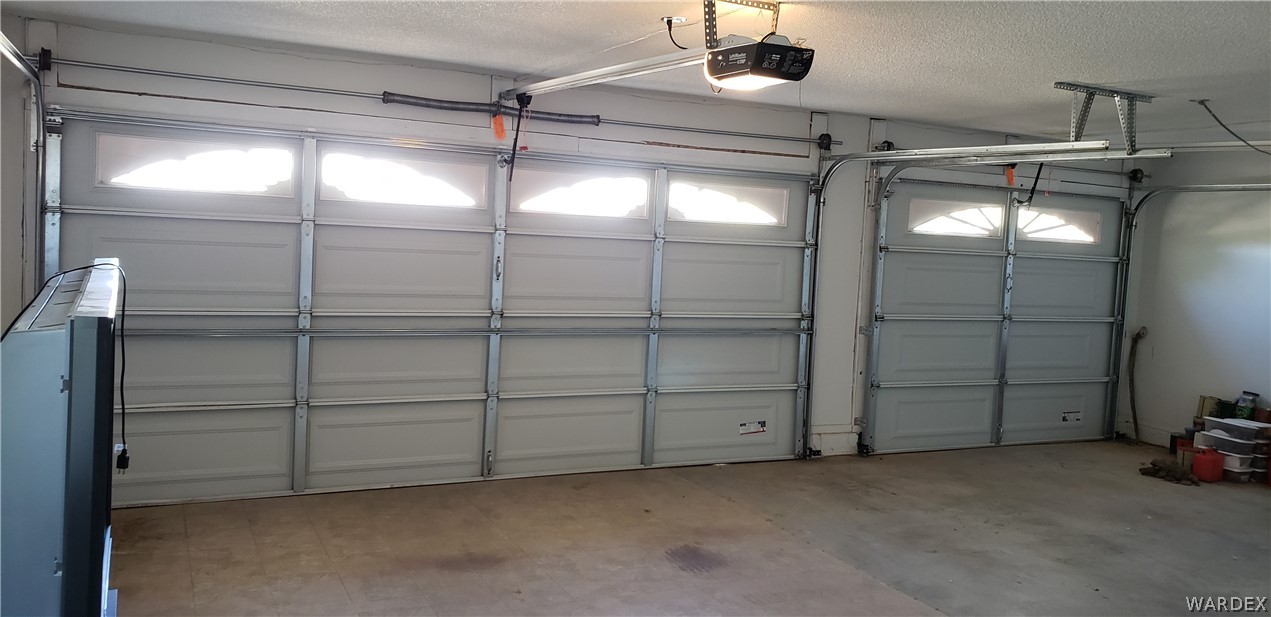 10002 East Blake Ranch Road, Unit 3 Kingman, AZ 86401 - Photo 24 of 42 a view of a garage room