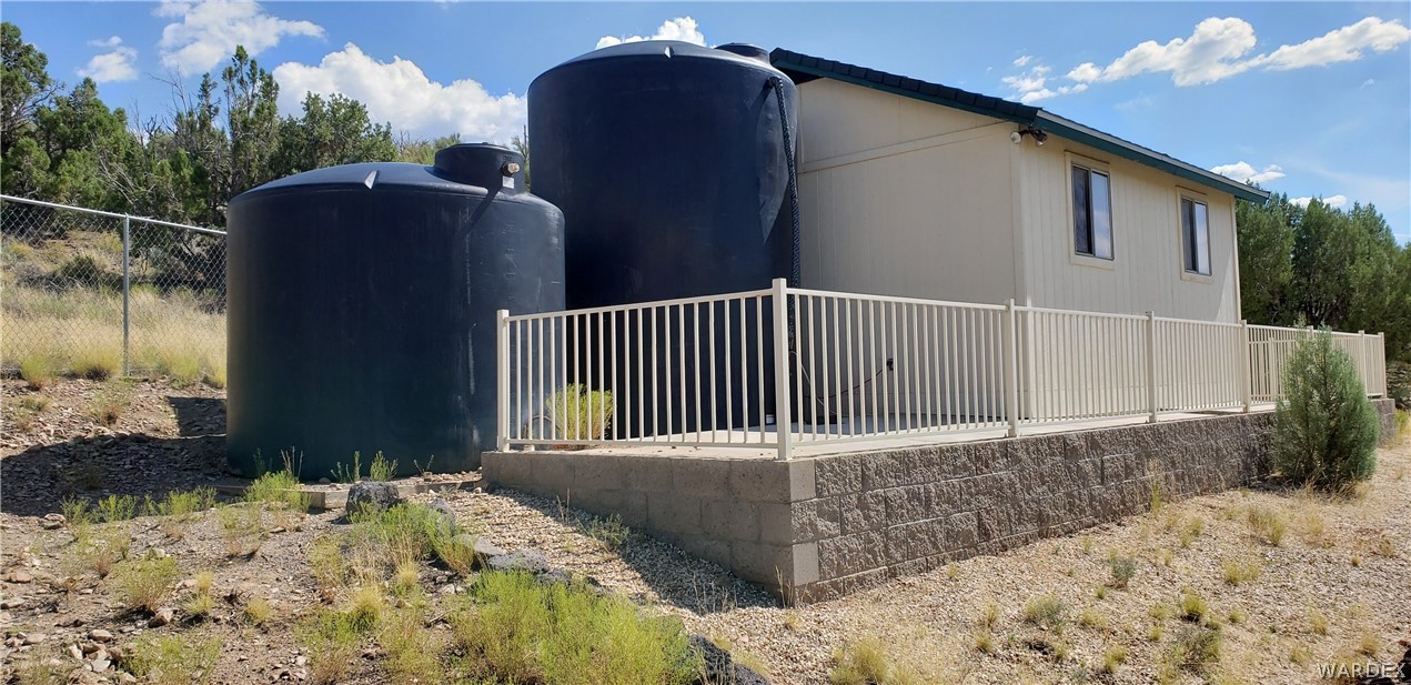 10002 East Blake Ranch Road, Unit 3 Kingman, AZ 86401 - Photo 29 of 42 a view of a backyard