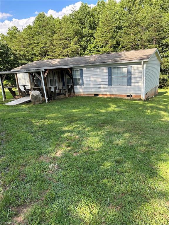 247 Oak Road Mayodan, NC 27027 - Photo 1 of 1 Front