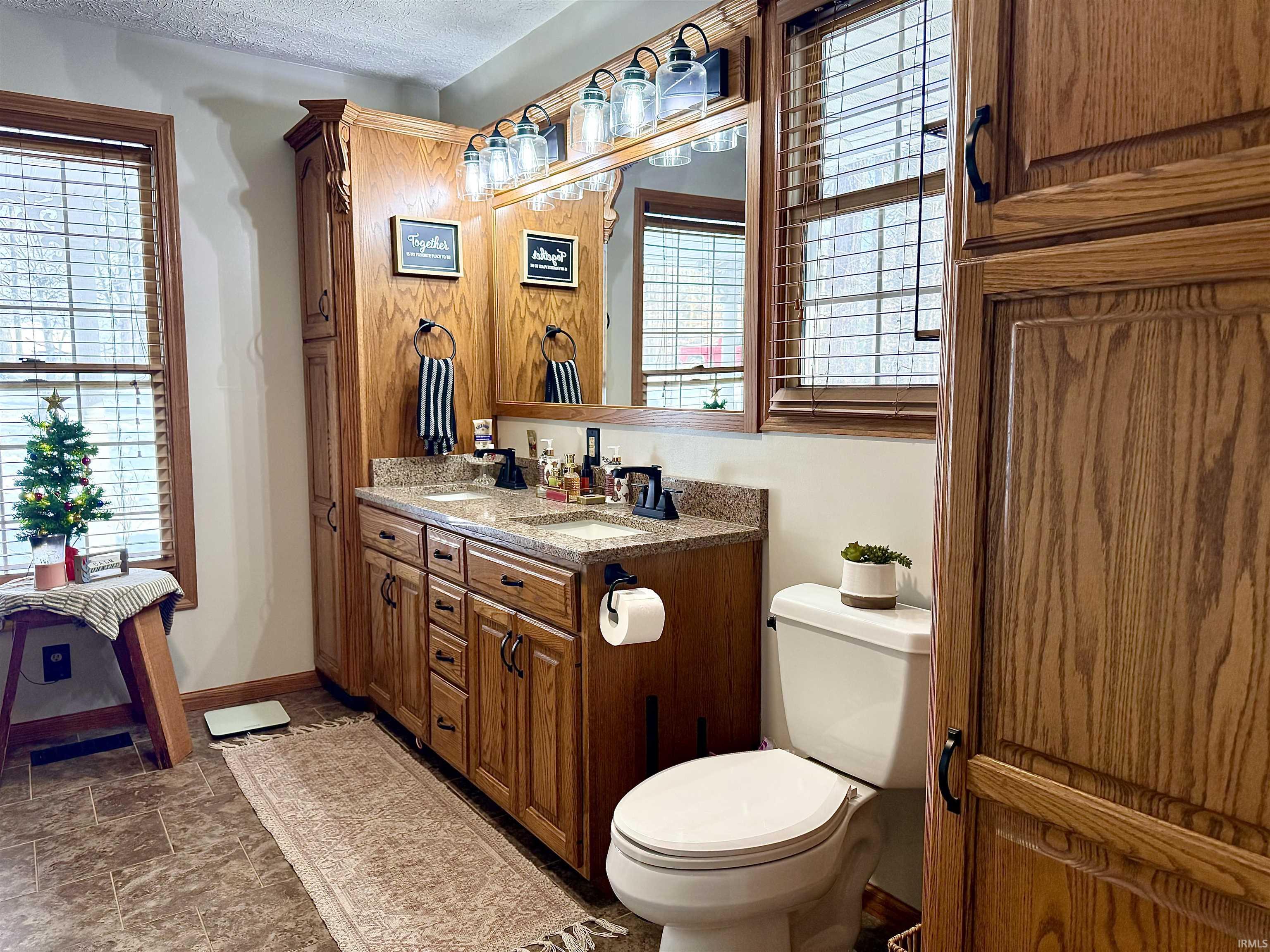 301 Riggle Road Bedford, IN 47421 - Photo 15 of 33