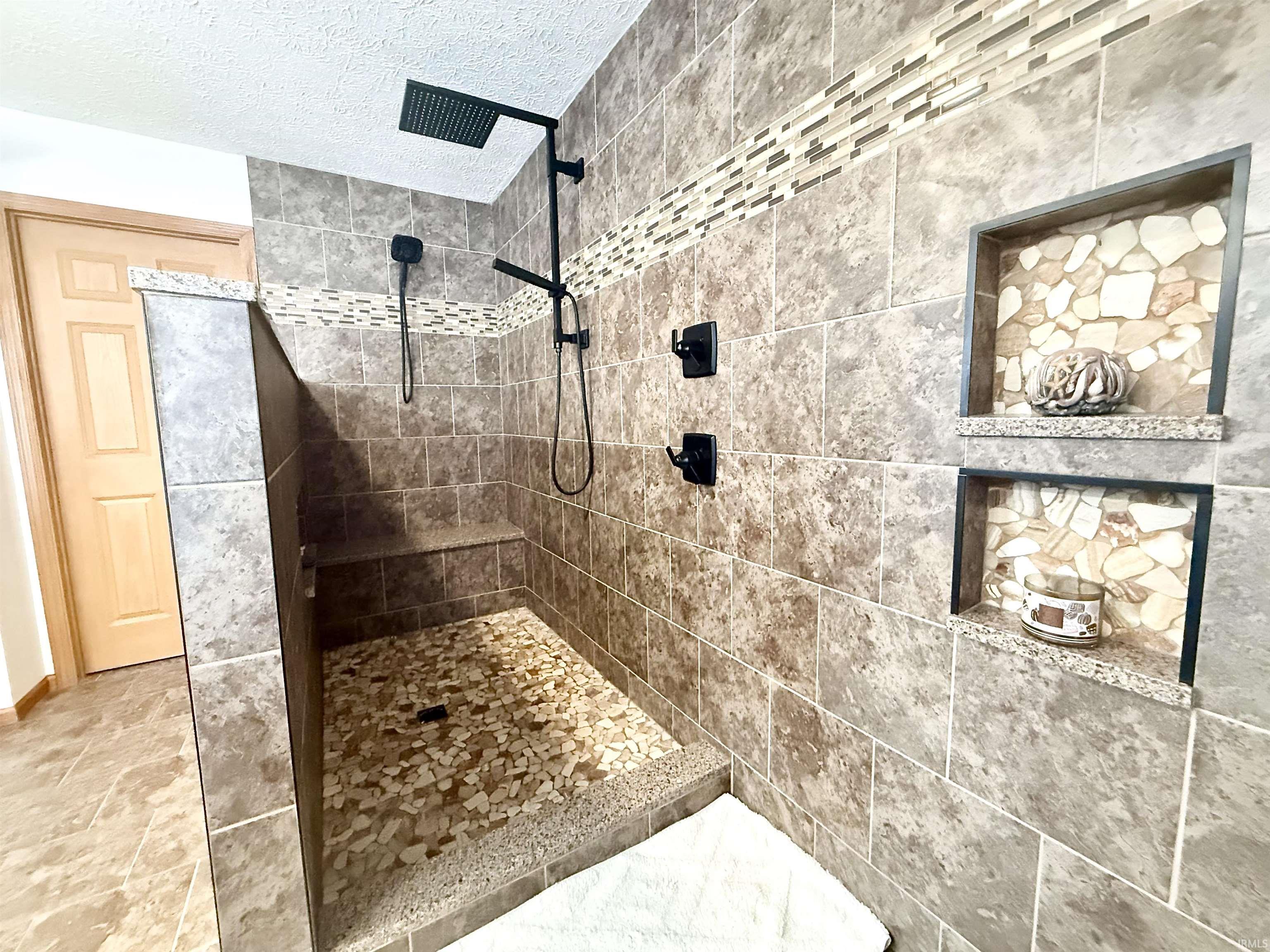 301 Riggle Road Bedford, IN 47421 - Photo 17 of 33