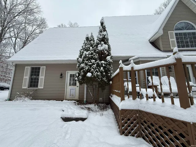 $650,000 | 301 Riggle Road, Bedford, IN 47421