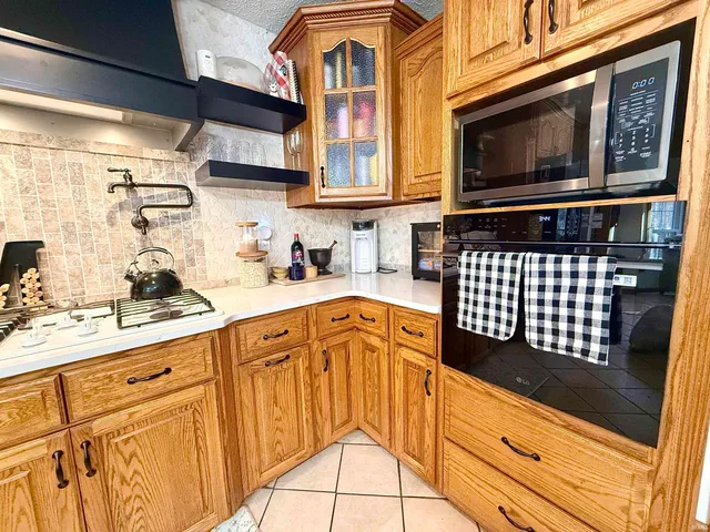 $650,000 | 301 Riggle Road, Bedford, IN 47421