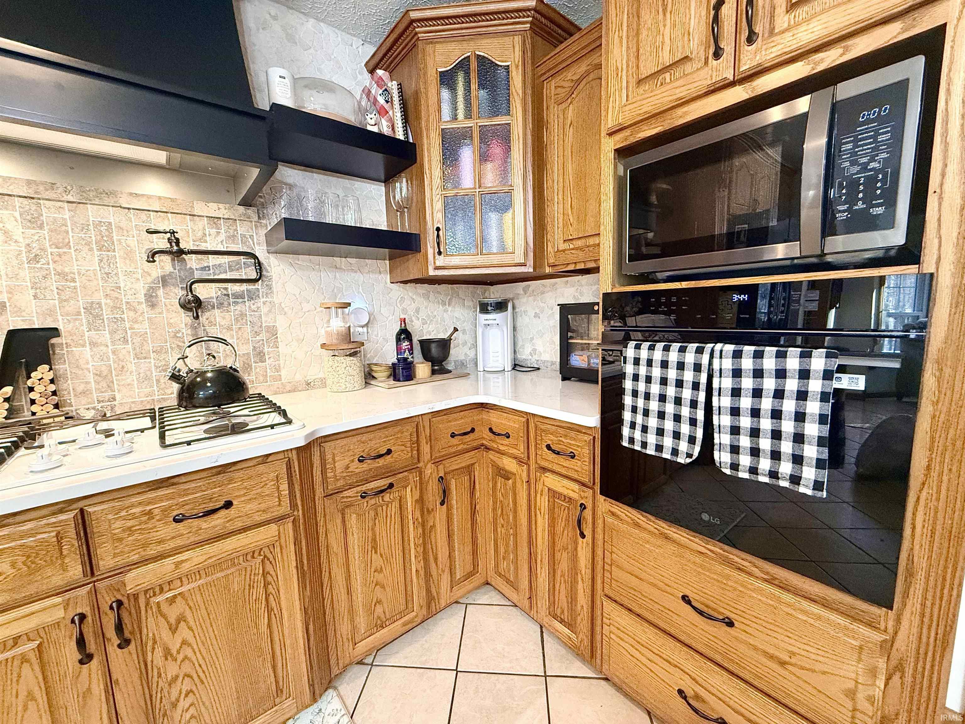 301 Riggle Road Bedford, IN 47421 - Photo 7 of 33