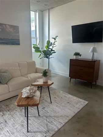 $2,450 | 133 Northeast 2nd Avenue, Unit 1007, Miami, FL 33132