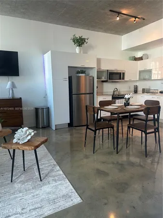 $2,450 | 133 Northeast 2nd Avenue, Unit 1007, Miami, FL 33132