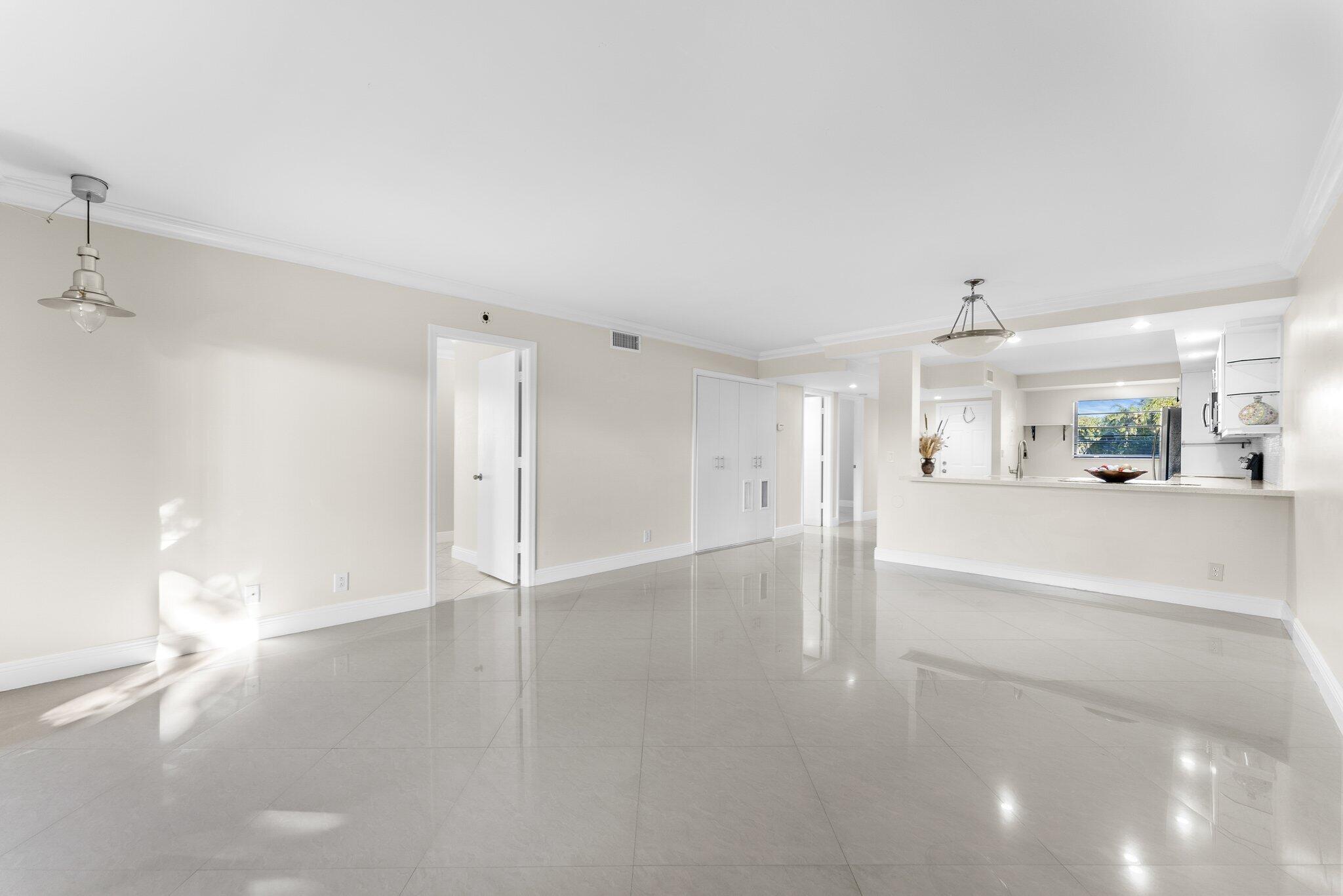 23490 Lyons Road, Unit 605 Boca Raton, FL 33428 - Photo 11 of 39 a view of an empty room