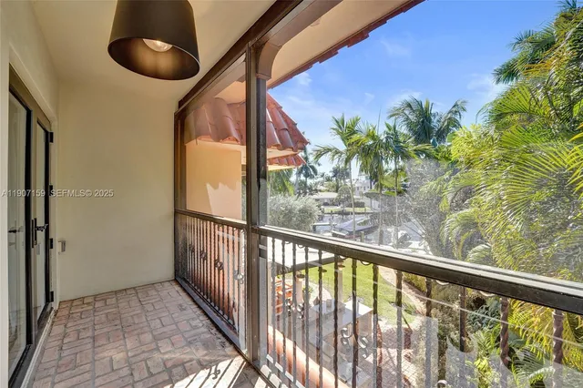 $29,500 | 2035 Northeast 31st Avenue, Fort Lauderdale, FL 33305