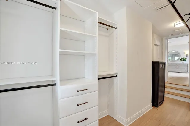 $29,500 | 2035 Northeast 31st Avenue, Fort Lauderdale, FL 33305