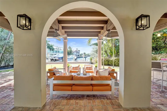 $29,500 | 2035 Northeast 31st Avenue, Fort Lauderdale, FL 33305