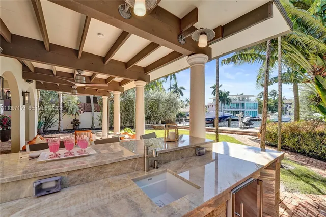 $29,500 | 2035 Northeast 31st Avenue, Fort Lauderdale, FL 33305