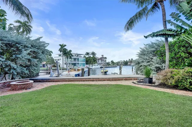 $29,500 | 2035 Northeast 31st Avenue, Fort Lauderdale, FL 33305