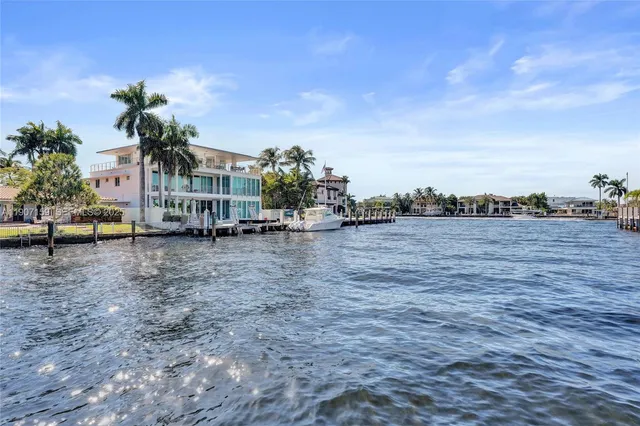 $29,500 | 2035 Northeast 31st Avenue, Fort Lauderdale, FL 33305