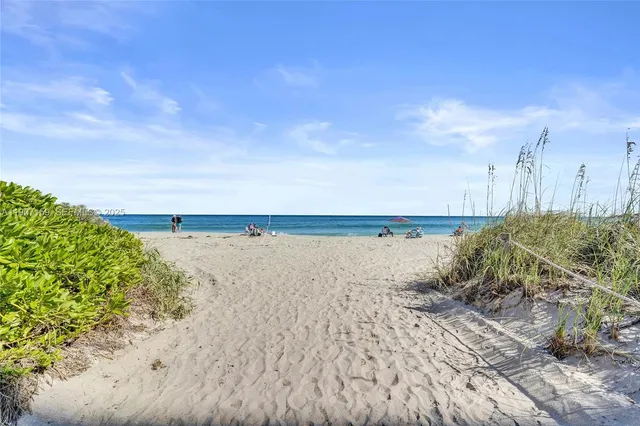 $29,500 | 2035 Northeast 31st Avenue, Fort Lauderdale, FL 33305