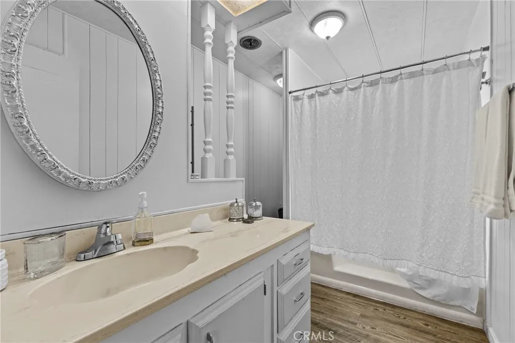 4000 Pierce Street, Unit 132 Riverside, CA 92505 - Photo 26 of 43 Main Bedroom bathroom