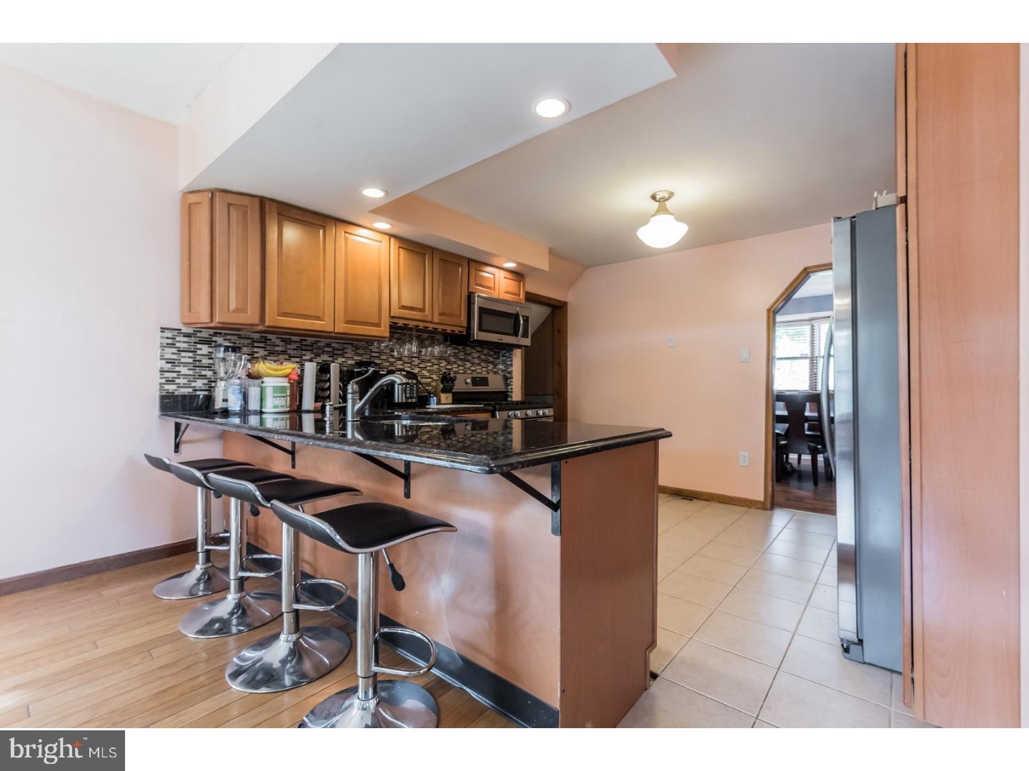 8718 Sagamore Road Philadelphia, PA 19128 - Photo 2 of 19 Gallery Image 2