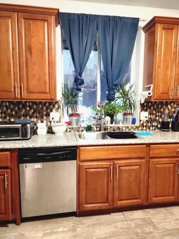 $325,000 | 3801 East McKenzie Avenue, Fresno, CA 93702