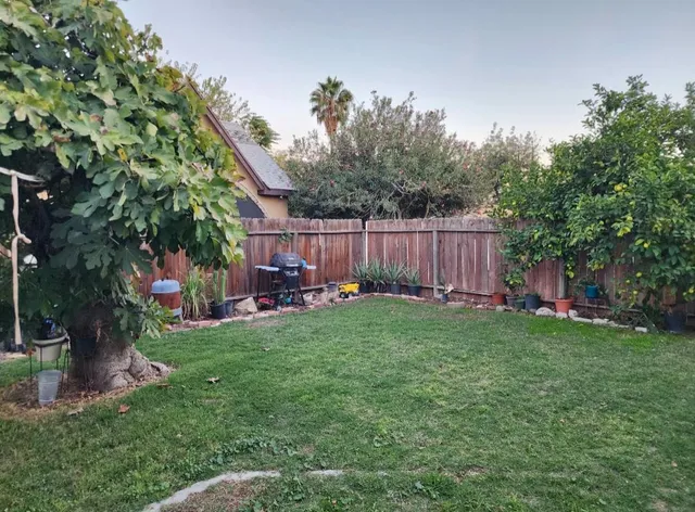 $325,000 | 3801 East McKenzie Avenue, Fresno, CA 93702