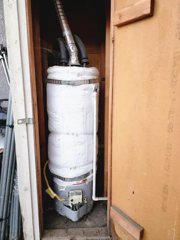 $325,000 | 3801 East McKenzie Avenue, Fresno, CA 93702