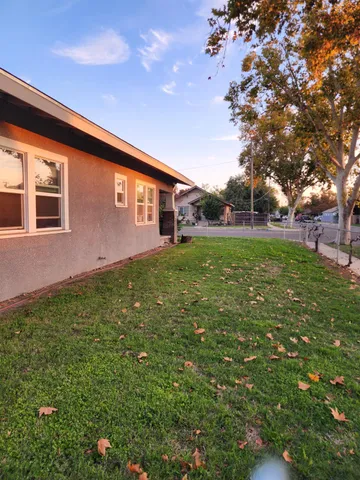 $325,000 | 3801 East McKenzie Avenue, Fresno, CA 93702