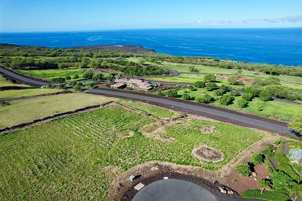 $625,000 | 81-6546 Mau Pua Way, Captain Cook, HI 96704