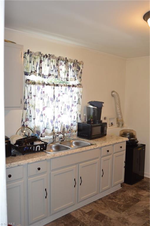 1807 Pershing Street High Point, NC 27260 - Photo 3 of 9 Gallery Image 3