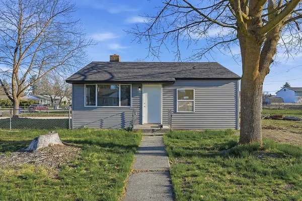 $325,000 | 2486 West Rowan Avenue, Spokane, WA 99205