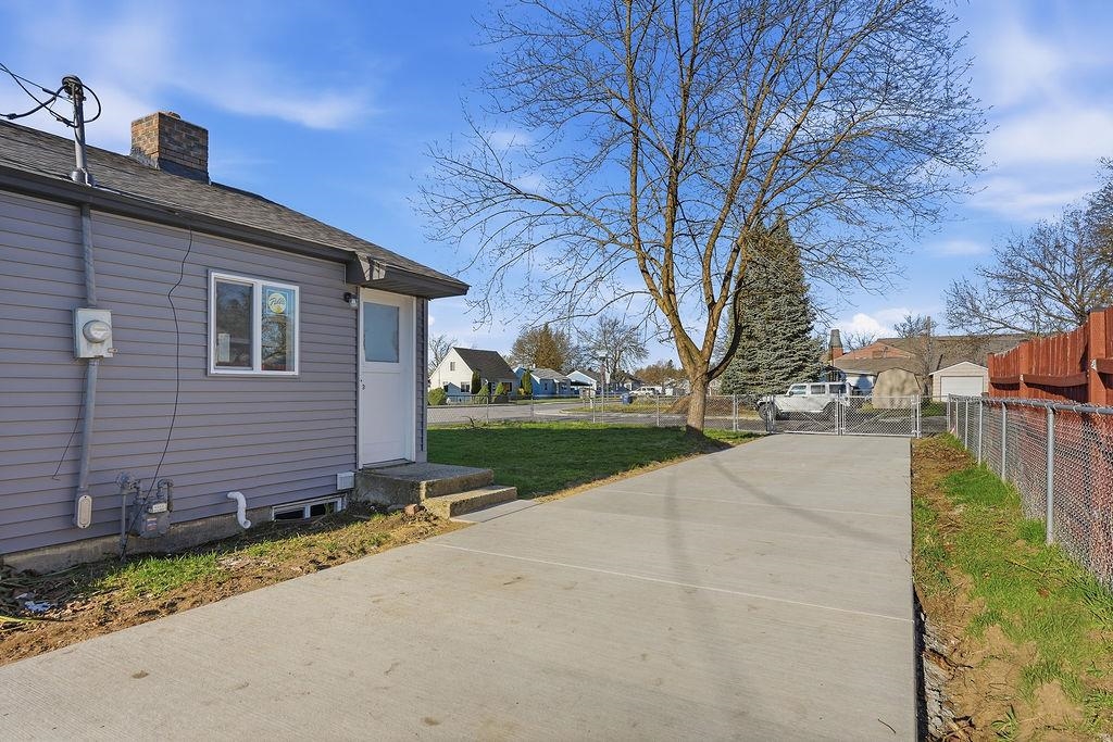2486 West Rowan Avenue Spokane, WA 99205 - Photo 26 of 35